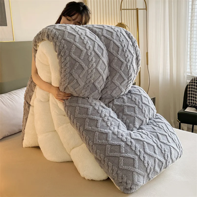 Comfortable Double-Sided Velvet Quilt Core Bedroom Velvet Thickened Blanket Home Lamb Fleece Quilt Warm Quilt Core Comfortable