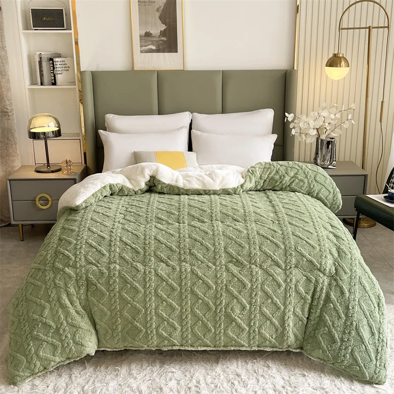 New Super Thickened Warm Winter Blankets for Beds Artificial Lamb Cashmere Weighted Blankets Soft Fluffy Warmth Comforter Duvet