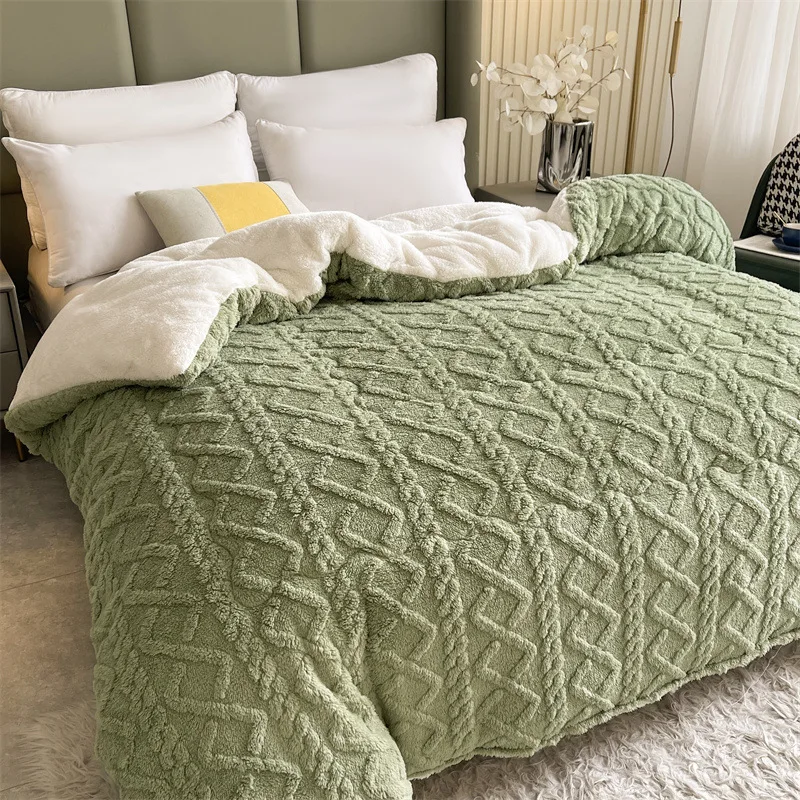 New Super Thickened Warm Winter Blankets for Beds Artificial Lamb Cashmere Weighted Blankets Soft Fluffy Warmth Comforter Duvet