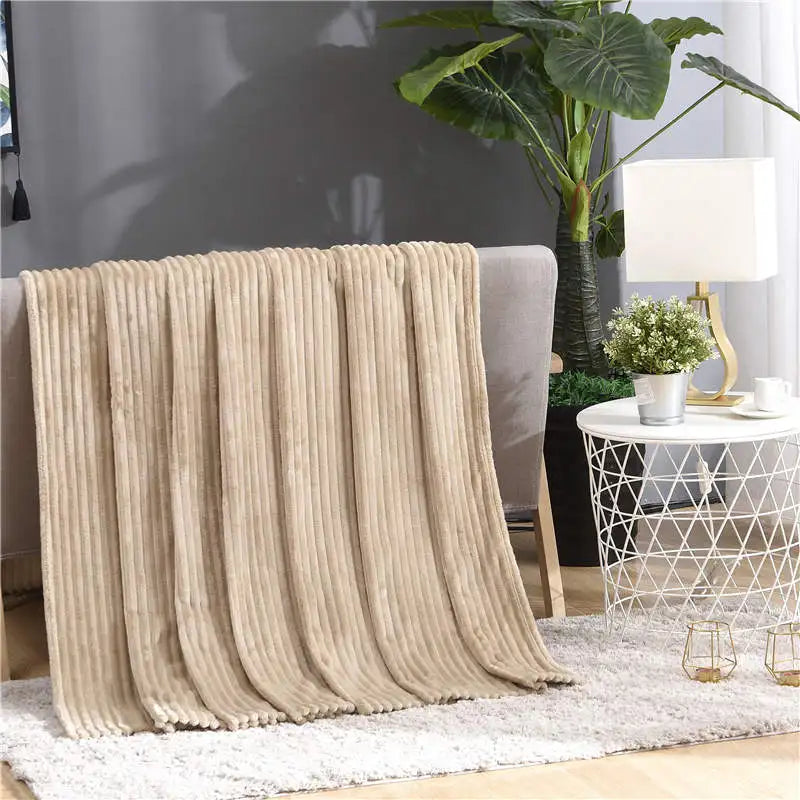 Winter Flannel Blankets for Beds Solid Coral Fleece Faux Fur Throw Coverlet Sofa Cover Bedspread Soft Fluffy Plaid Blankets