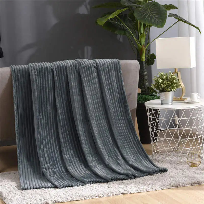 Winter Flannel Blankets for Beds Solid Coral Fleece Faux Fur Throw Coverlet Sofa Cover Bedspread Soft Fluffy Plaid Blankets