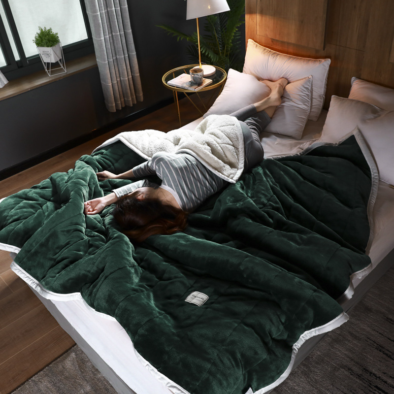 Fleece Blankets and Throws Thick Warm Winter Blankets Home Super Soft Duvet Luxury Solid Blankets on Twin Bedding